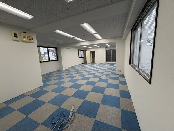 秀光堂ビル本館の外観