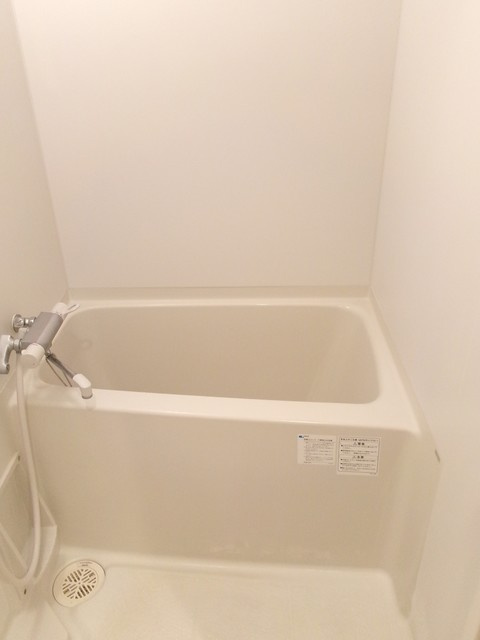 トレセリア大和田の浴室