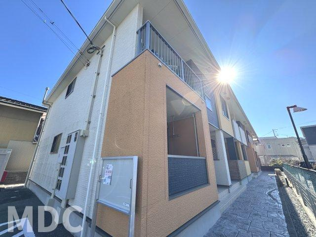 徳島市八万町柿谷のアパートの外観