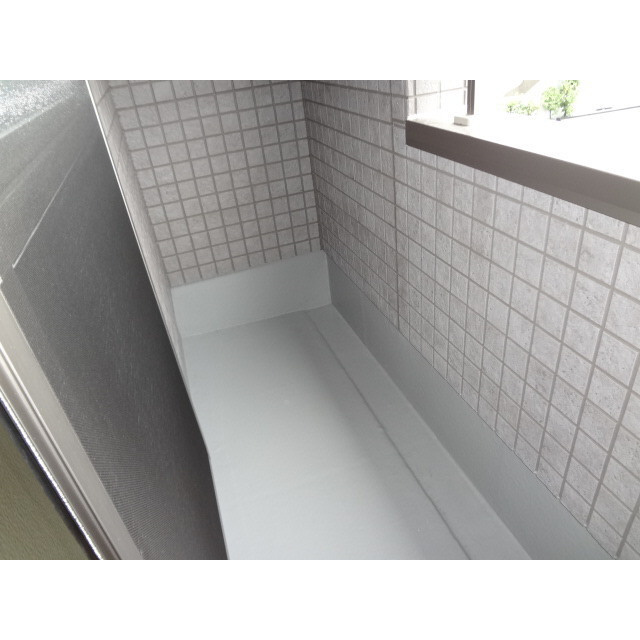 グレイス加茂Ａ棟のバルコニー