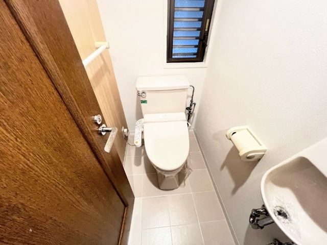 リアライズ柏Ⅰのトイレ|落ち着いたトイレです