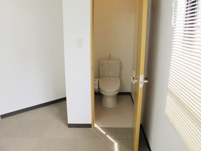 菩提樹ビル