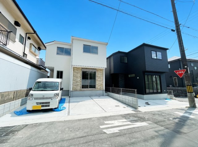 神戸市須磨区緑が丘　第3期　新築一戸建ての外観|安心の10年保証！外観を美しく保ち、雨水で汚れを落とします！気になることがありましたら、お気軽にお問い合わせください！