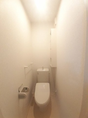 【トイレ】 | セレノ | 落ち着いた色調のトイレです