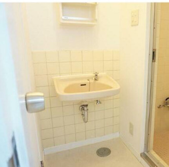 杉並区高円寺南１丁目の賃貸マンションの独立洗面台