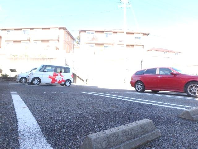 ソレイユ桐ヶ丘の駐車場
