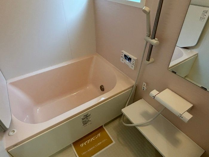 D-room　S・花堂南の浴室