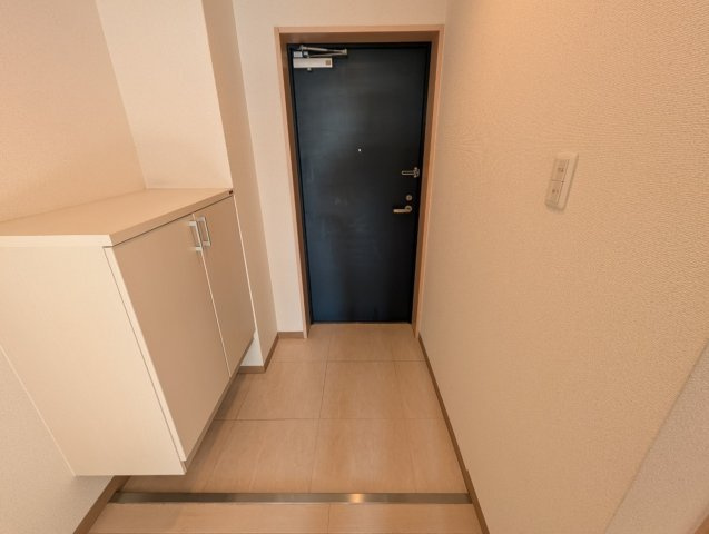 プレシェルトの玄関