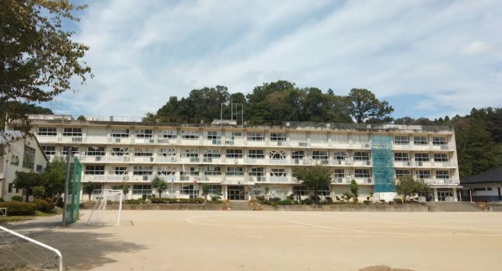 【新築戸建】　いわき市常磐上湯長谷町第3　全2棟　長期優良住宅の周辺|湯本第一中学校まで915ｍ　徒歩12分