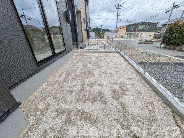 【新築戸建】　いわき市常磐上湯長谷町第3　全2棟　長期優良住宅の庭|南面に庭がついています、ガーデニングも楽しめそう♫