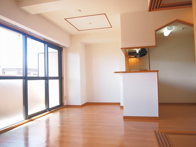 セルフィ・Ｔの内装