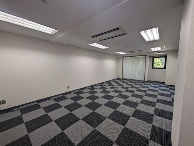 レインボー丸の内