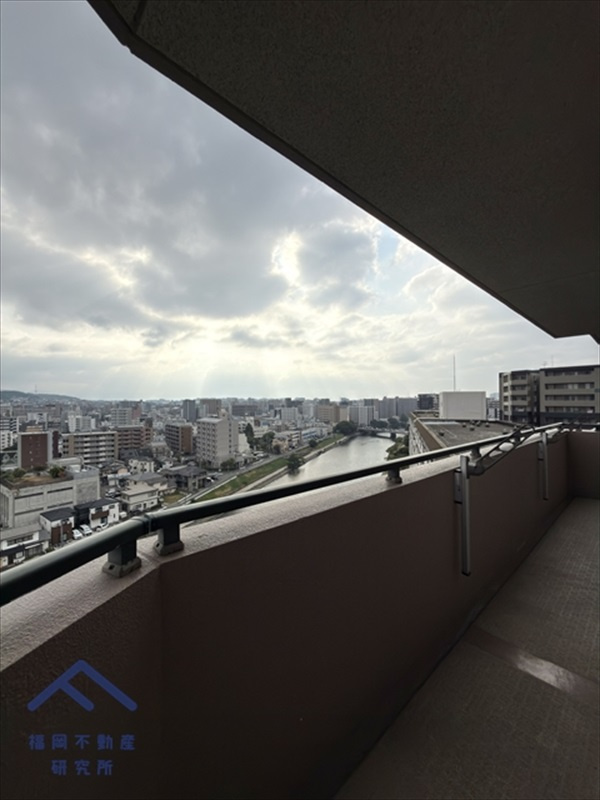 グラン博多レジェンドのバルコニー