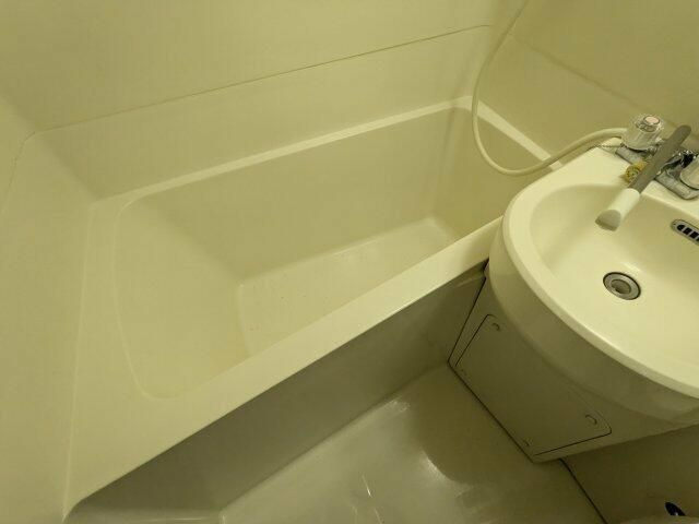 アレックス日乃本の浴室