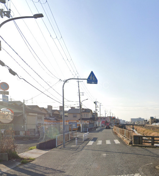 高砂町５丁目倉庫の周辺