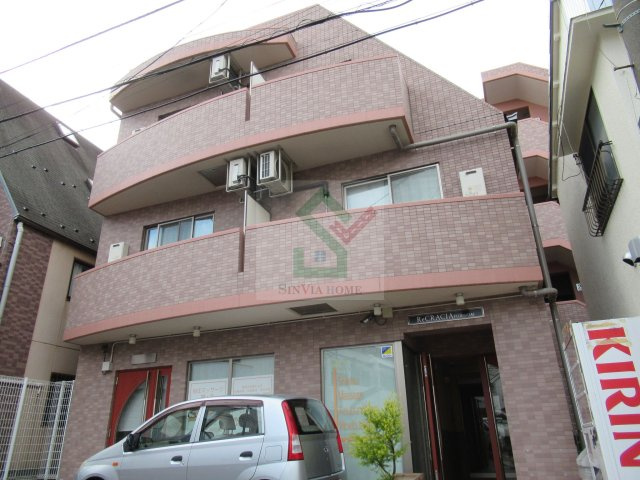 リクレイシア富士見台の外観