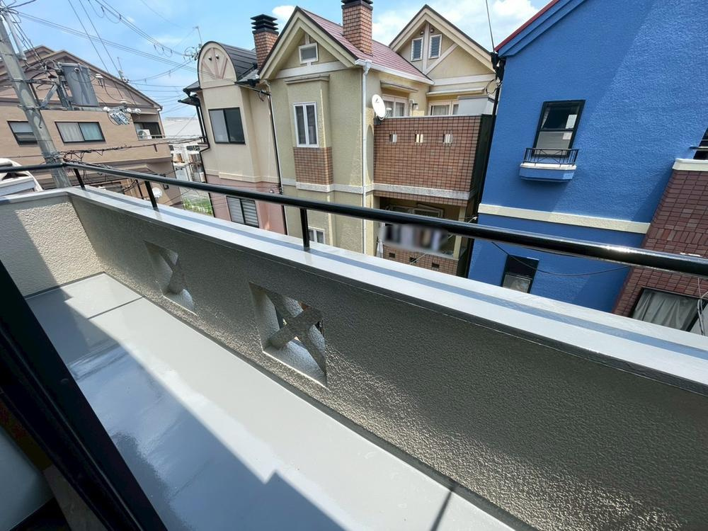 三ツ島5丁目　中古一戸建てのバルコニー|■物件内覧・資金計画相談・住宅ローン相談、リフォーム相談、お問合せ受付中■
※当日・翌日のご内覧、ご相談はお電話でのお問合せがスムーズです！