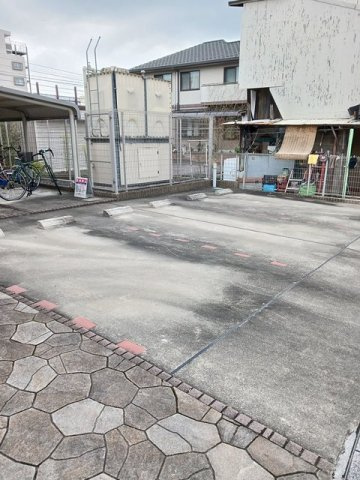 ステーション　いこいの駐車場