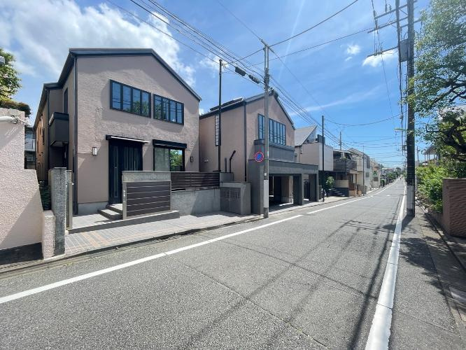 世田谷区等々力5丁目の前面道路含む現地写真