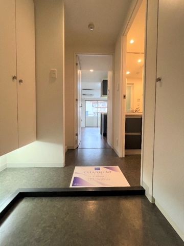 新品家具付きマンション中落合2(KaGood東京)の玄関