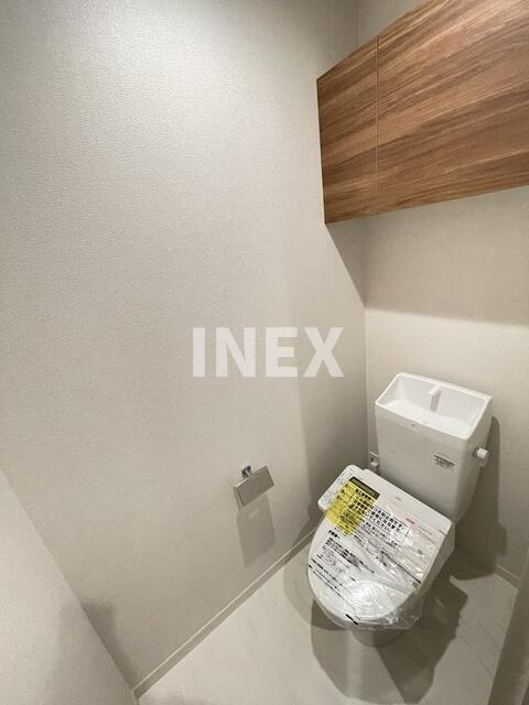 横浜市港北区篠原町のアパートのトイレ