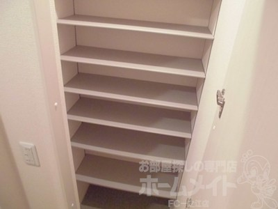 エテルナ瑞江の収納