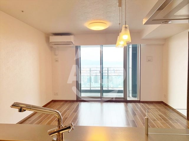 ピアッツァタワー上本町EAST　真田山小学校区の洋室|ピアッツァタワー上本町EAST　洋室