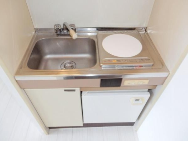 横浜市戸塚区下倉田町の賃貸マンションのキッチン