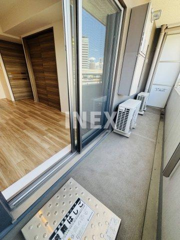 横浜市中区石川町２丁目の賃貸マンションのバルコニー