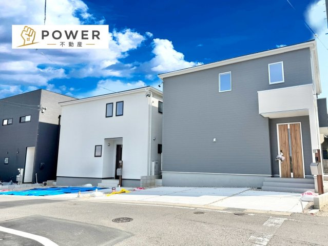リーブルガーデン　大府市吉川町の外観|落ち着いた色合いと上品な質感の外観は、家族の成長とともに永く愛せるデザインを実現しています。									
									