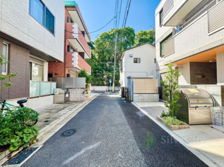 【前面道路含む現地写真】 | 世田谷区松原2丁目