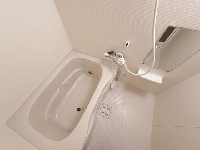 ハピネスの浴室