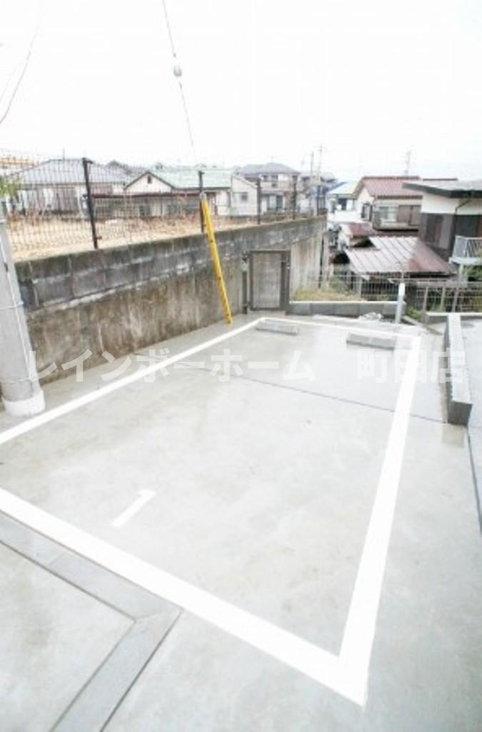 リブリ・スミレ※初期費用分割後払いサービス利用可能物件の駐車場