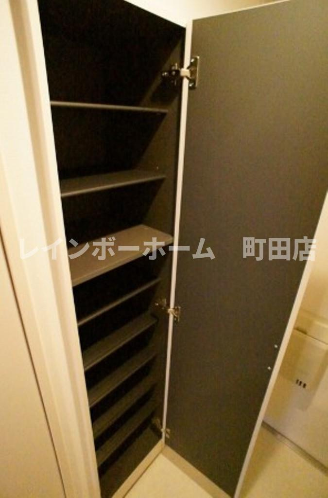 リブリ・スミレ※初期費用分割後払いサービス利用可能物件の収納