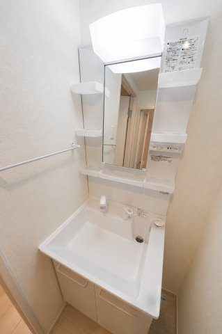 市川市大洲２丁目の賃貸マンションの独立洗面台