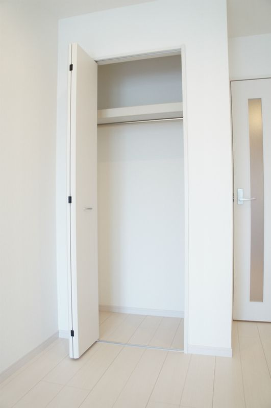 市川市大洲２丁目の賃貸マンションの収納