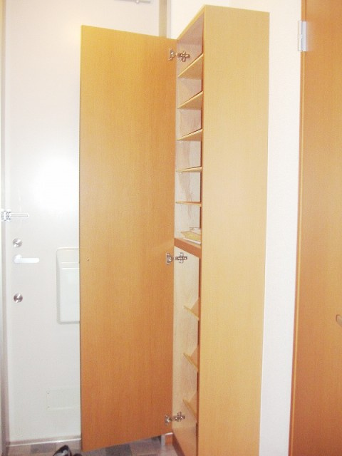 ヴェルデ三軒茶屋の玄関