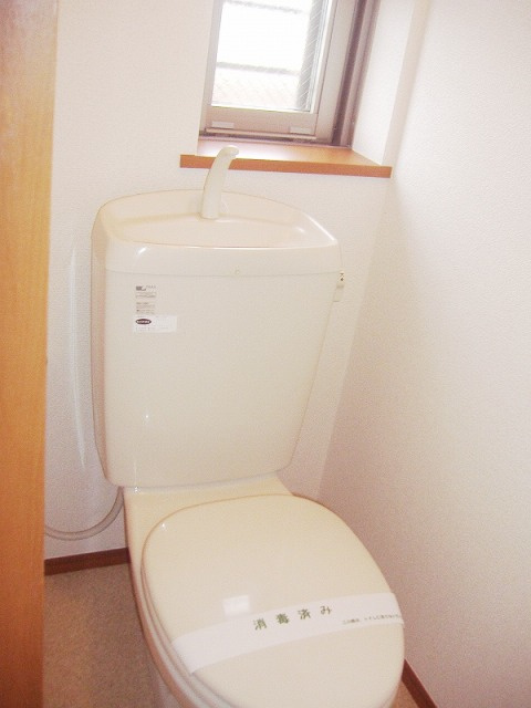 ヴェルデ三軒茶屋のトイレ