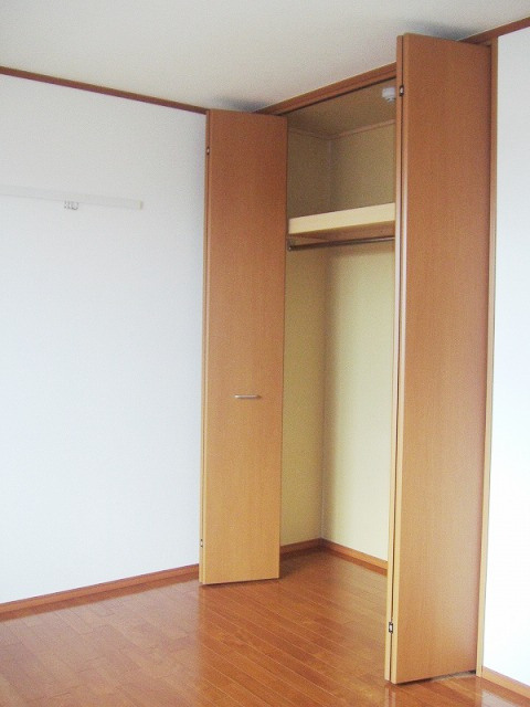 ヴェルデ三軒茶屋の収納