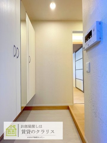 カーサ ヨシの玄関