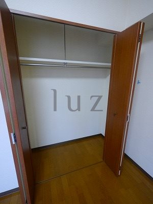 グリフィン横浜ルミエールの収納|クローゼット完備で収納◎