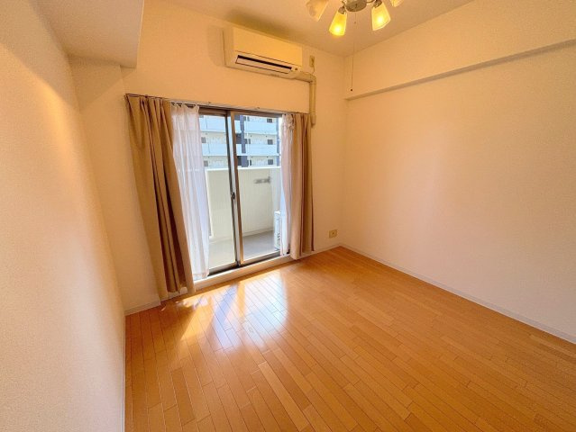 アーバンフラッツ新大阪1の内装