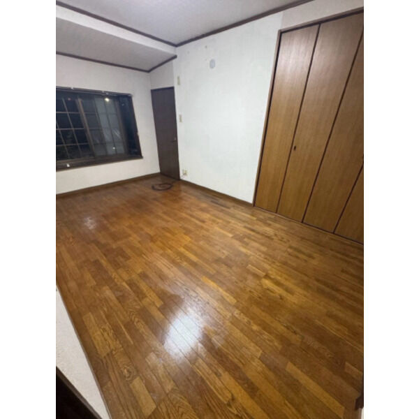富田林市西板持町戸建の内装