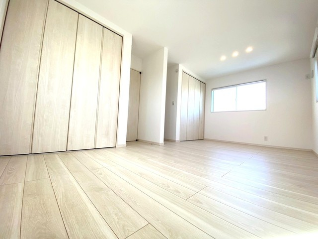 川越市安比奈新田の洋室