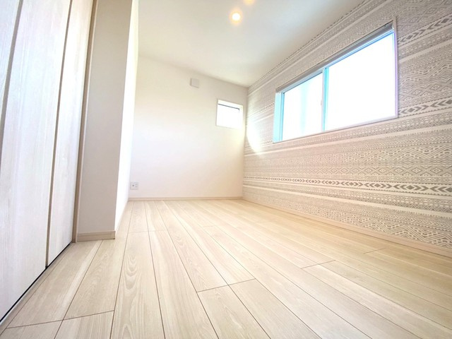 川越市安比奈新田の洋室