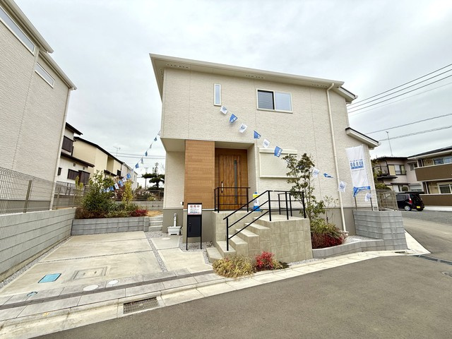 川越市的場の前面道路含む現地写真