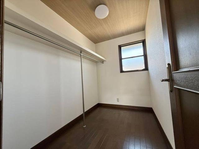 川越市かすみ野　中古の収納