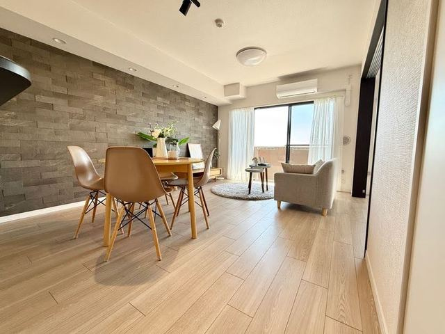 ライオンズマンション川越駅東の居間・リビング