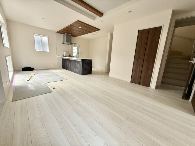 川越市大塚新町の居間・リビング