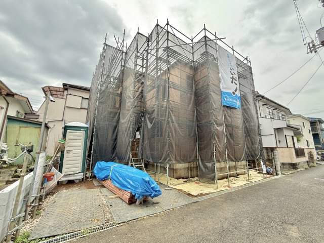 川越市霞ケ関北4丁目の前面道路含む現地写真